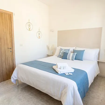 Bilocale Sul Mare - Piano Terra Con Wifi & Ac Apartamento