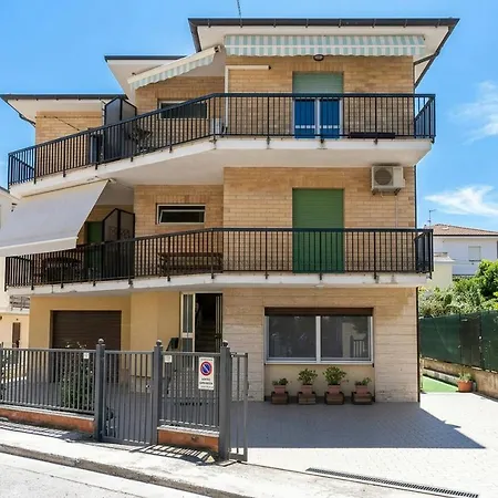 Bilocale Sul Mare - Piano Terra Con Wifi & Ac *